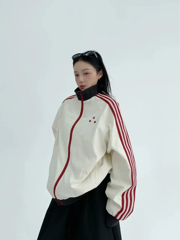 CHICMORE Jaket dengan model kasual sporty potongan longgar