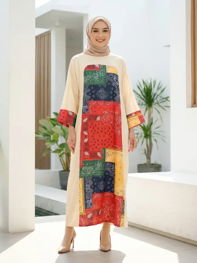 ASAYA Jubah nyaman dengan pola sambungan dan leher tarik