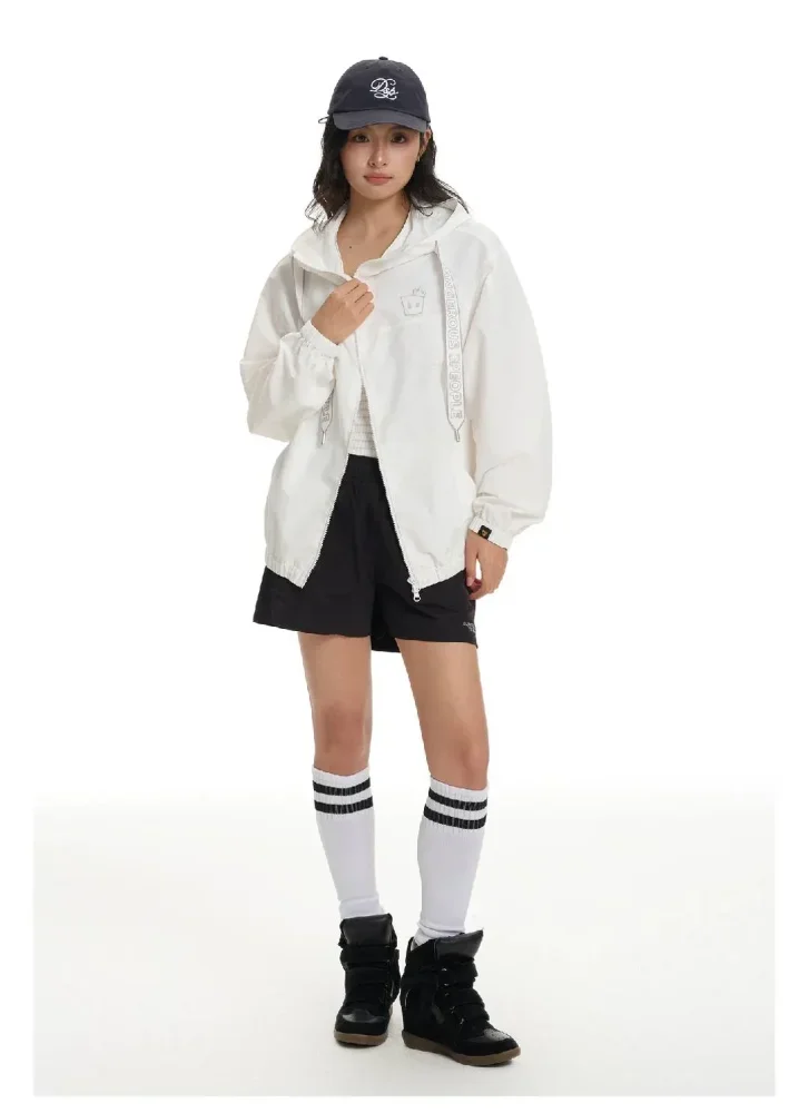 CHICMORE Jaket dengan lengan panjang dan gaya modern minimalis ala korea