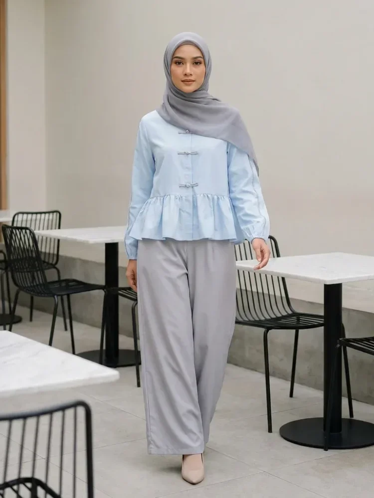 ASAYA Atasan blouse motif polkadot dengan gaya kasual untuk wanita