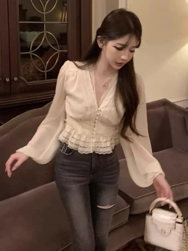 FADFAD Atasan wanita kerah v neck dengan kancing mutiara cantik bergaya elegan