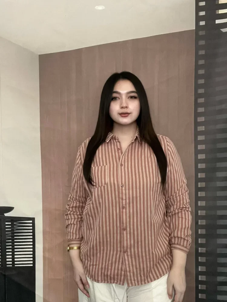 FADFAD Kemeja bergaya retro kasual bergaris lengan panjang