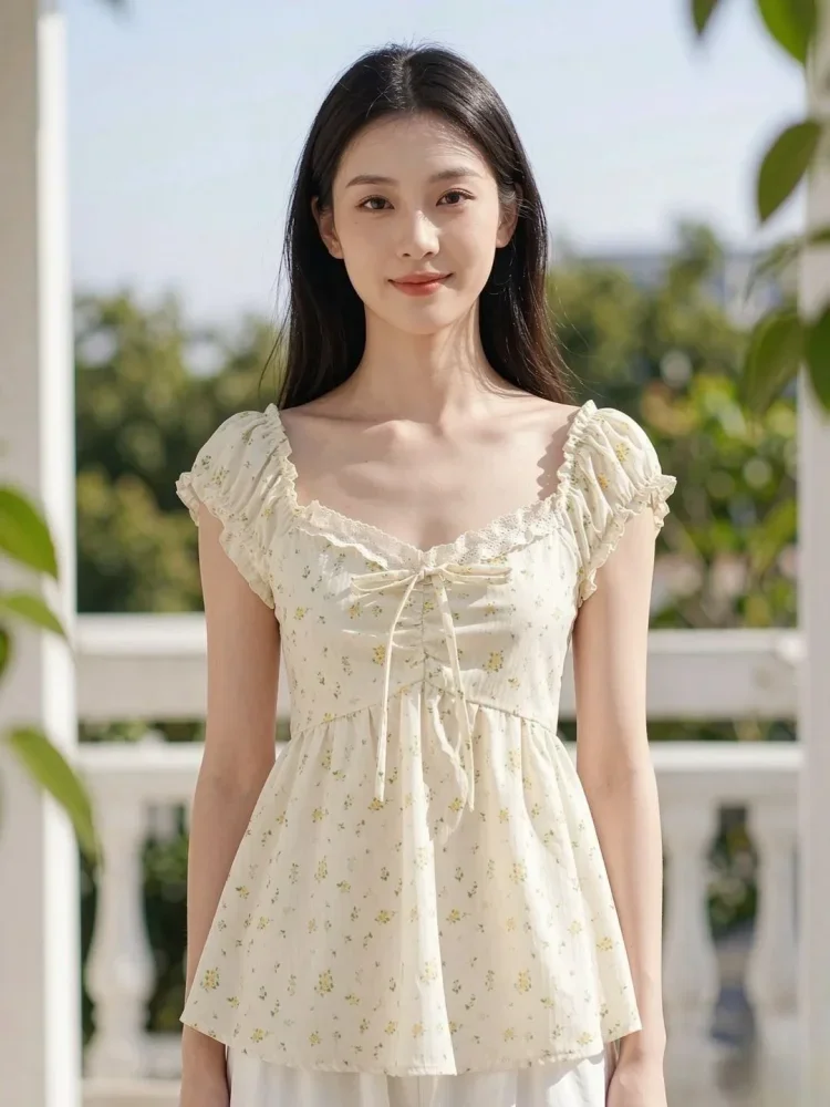 CHICMORE 【borg rise】atasan lengan pendek motif bunga - bunga dengan gaya kasual untuk wanita
