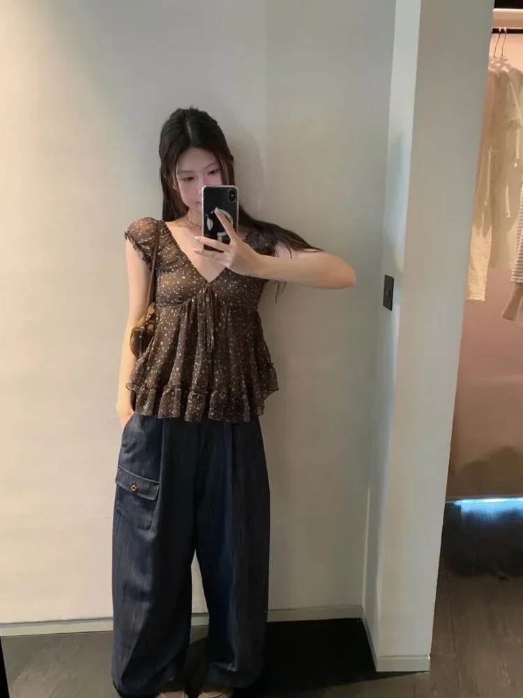 CHICMORE Atasan lengan pendek dengan motif cetak dan kerah v neck kekinian