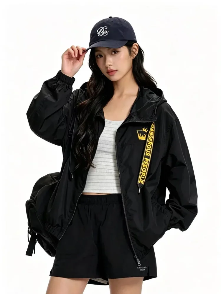 CHICMORE Jaket dengan lengan panjang dan gaya modern minimalis ala korea