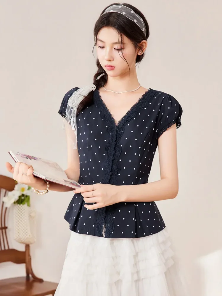 CHICMORE Blouse motif polkadot dengan kerah v manis dan lengan pendek gaya trendi
