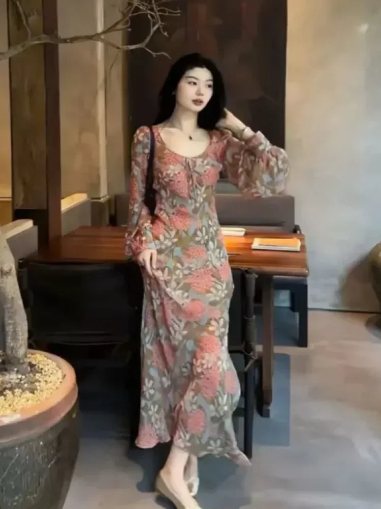 FADFAD Gaun maxi wanita bergaya retro dengan motif bunga vitange kasual elegan