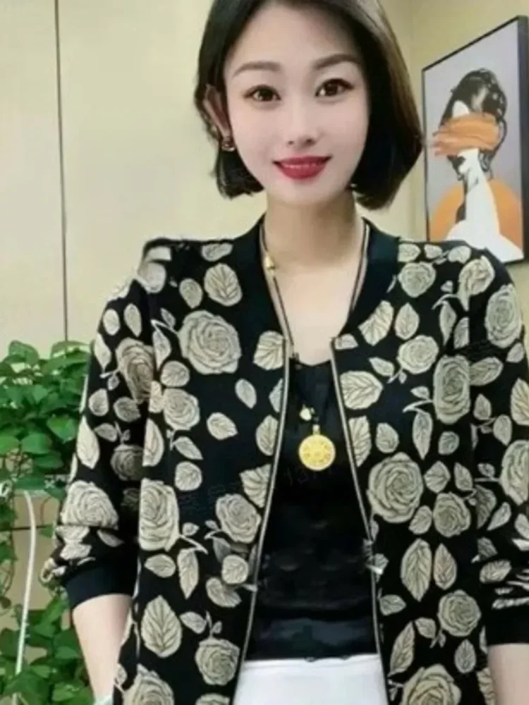 FADFAD Atasan lengan panajng motif bunga - bunga dengan gaya kasual unutk wanita
