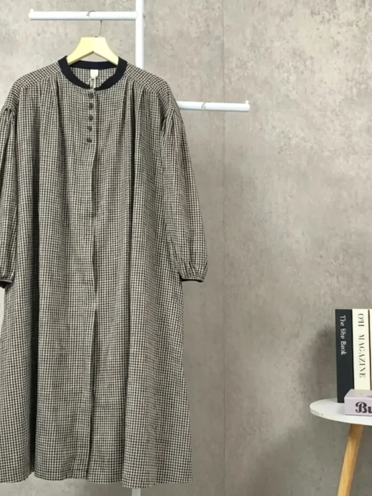 CHICMORE Gaun kemeja panjang wanita dengan lengan mengembang dan motif kotak-kotak.