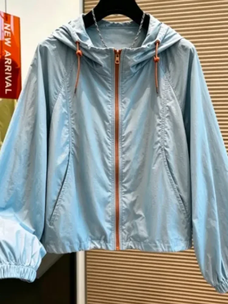CHICMORE Atasan wanita jaket lengan pajang dengan zipper model hoded warna solid