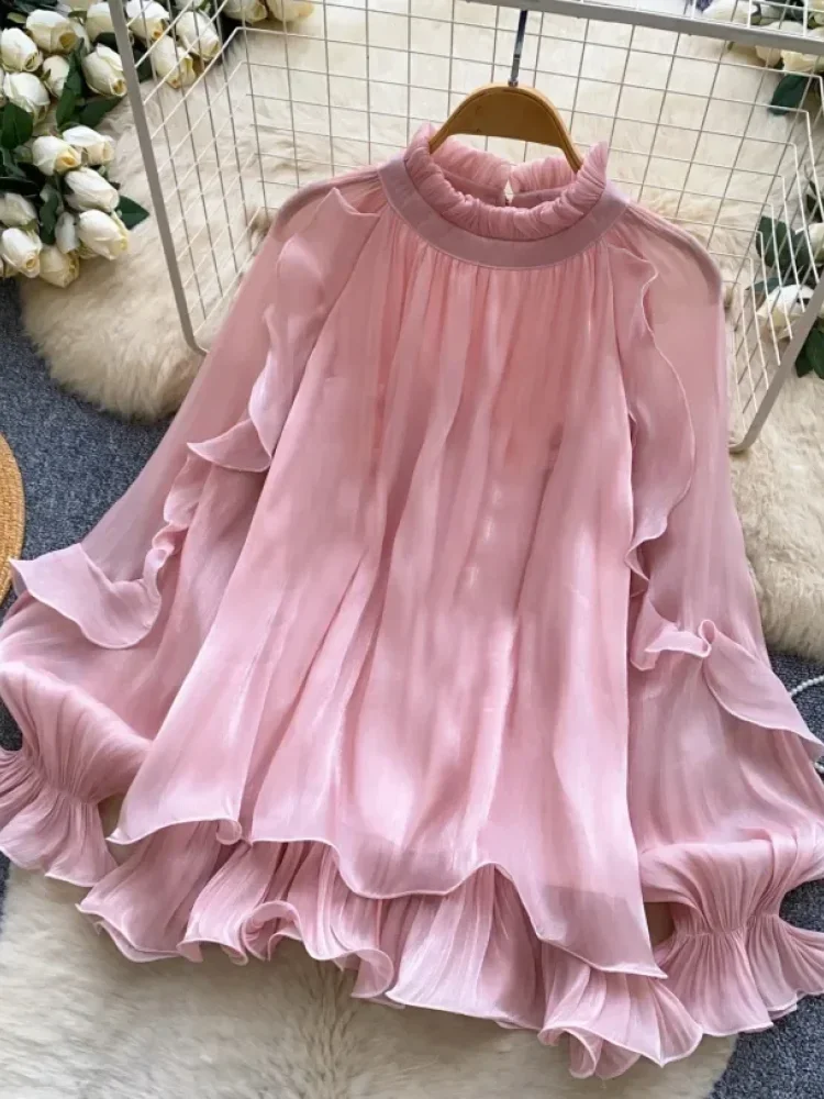 FADFAD Atasan wanita lengan panjang dengan aksen floral warna solid