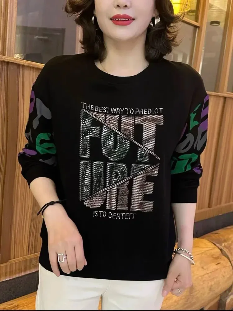 FADFAD Atasan sweatshirt lengan panjang dengan desain hitam elegan