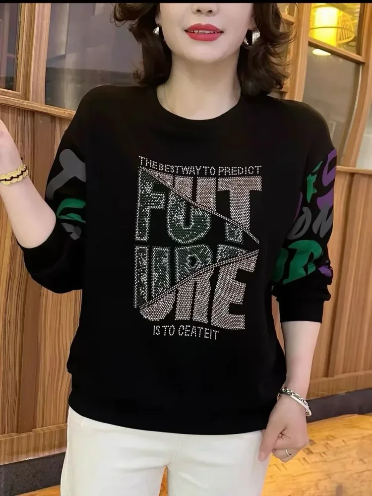 FADFAD Atasan sweatshirt lengan panjang dengan desain hitam elegan