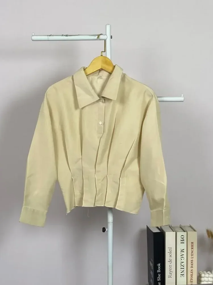 ASAYA Kemeja lengan panjang wanita, model sederhana, dengan desain lipit mewah dipadukan dengan celana panjang polos dalam satu set