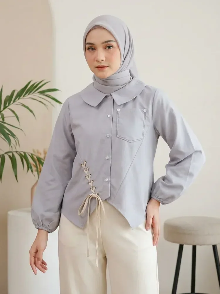 ASAYA Atasan lengan panjang dengan desain tidak beraturan, dilengkapi tali hias dan jahitan kantong palsu