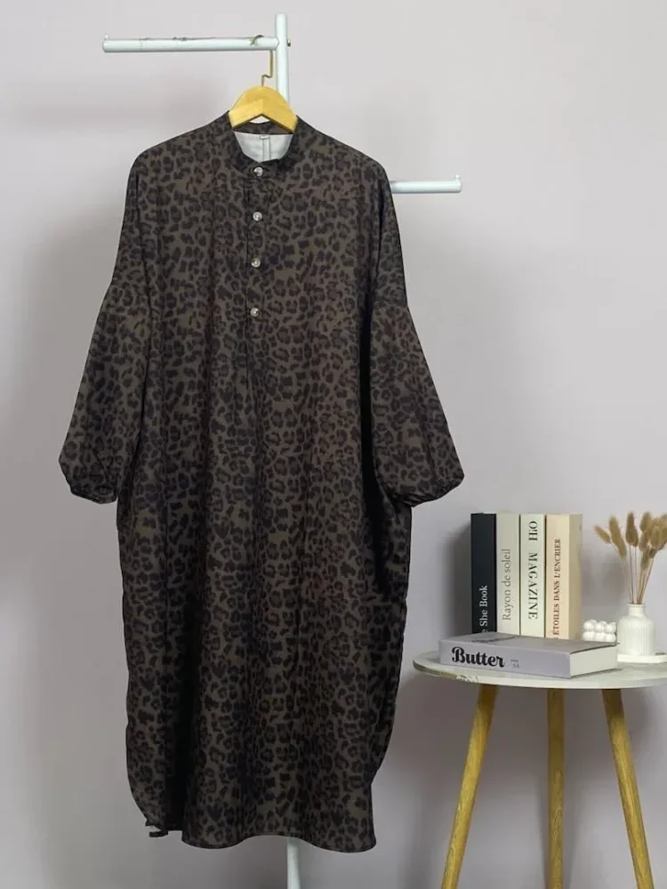 ASAYA Gaun panjang longgar kasual tipis bermotif dengan desain mode elegan
