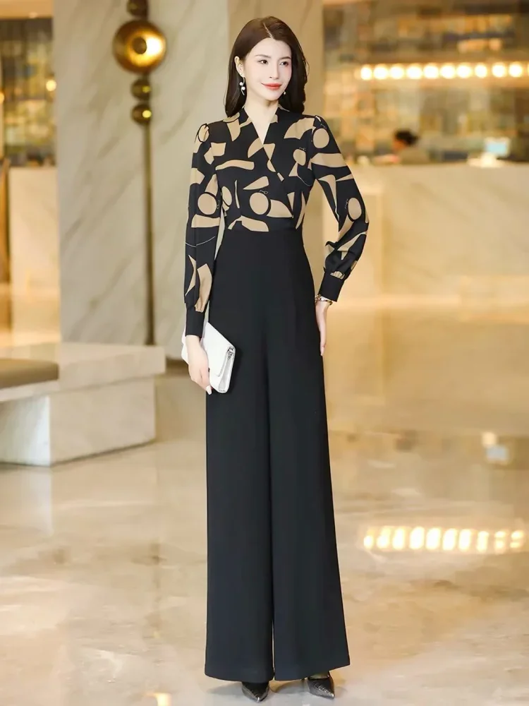 FADFAD Jumpsuit modis dengan kerah v-neck berlengan panjang untuk wanita