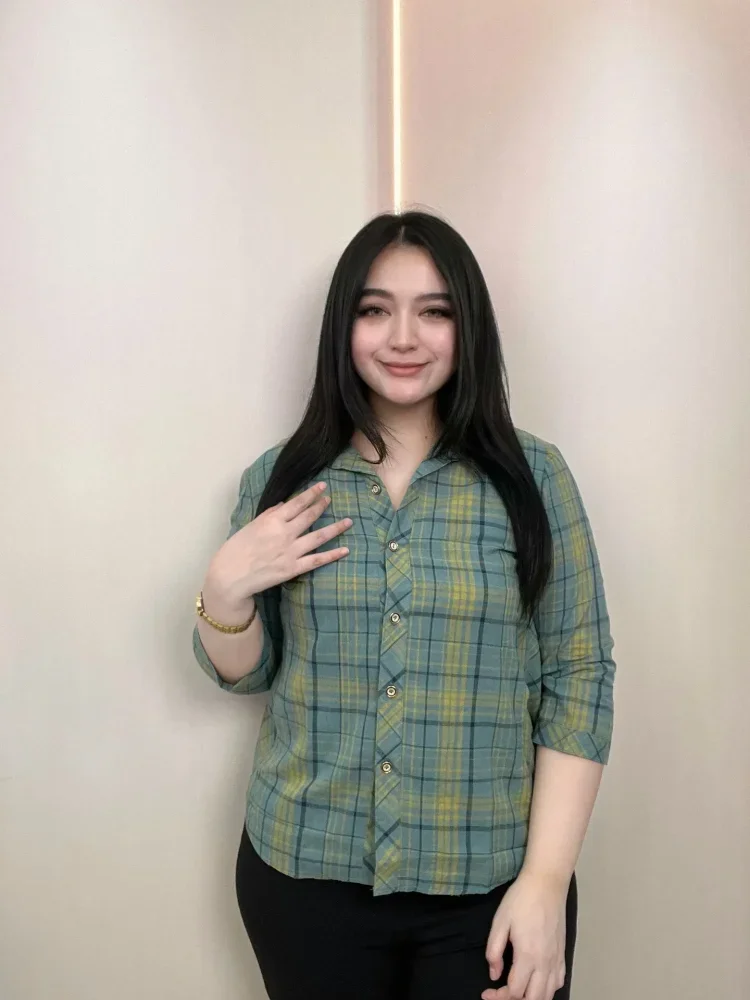 FADFAD Kemeja atasan wanita dengan lengan panjang motif kotak kotak gaya casual