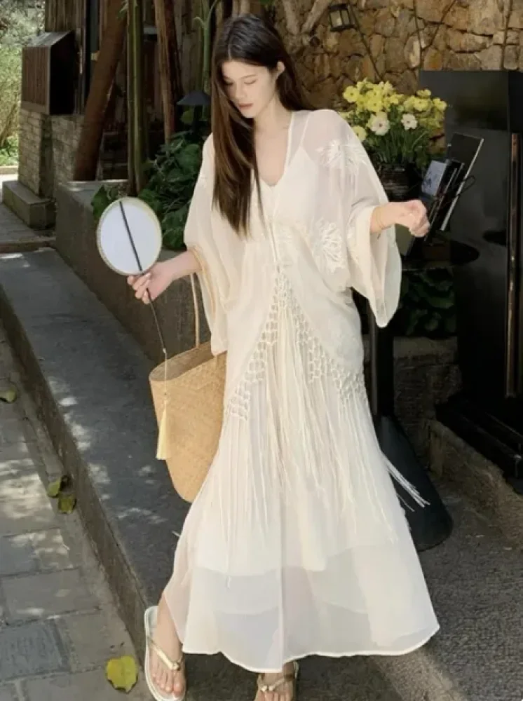 CHICMORE Gaun maxi lengan panjang model terbaru warna solid elegant