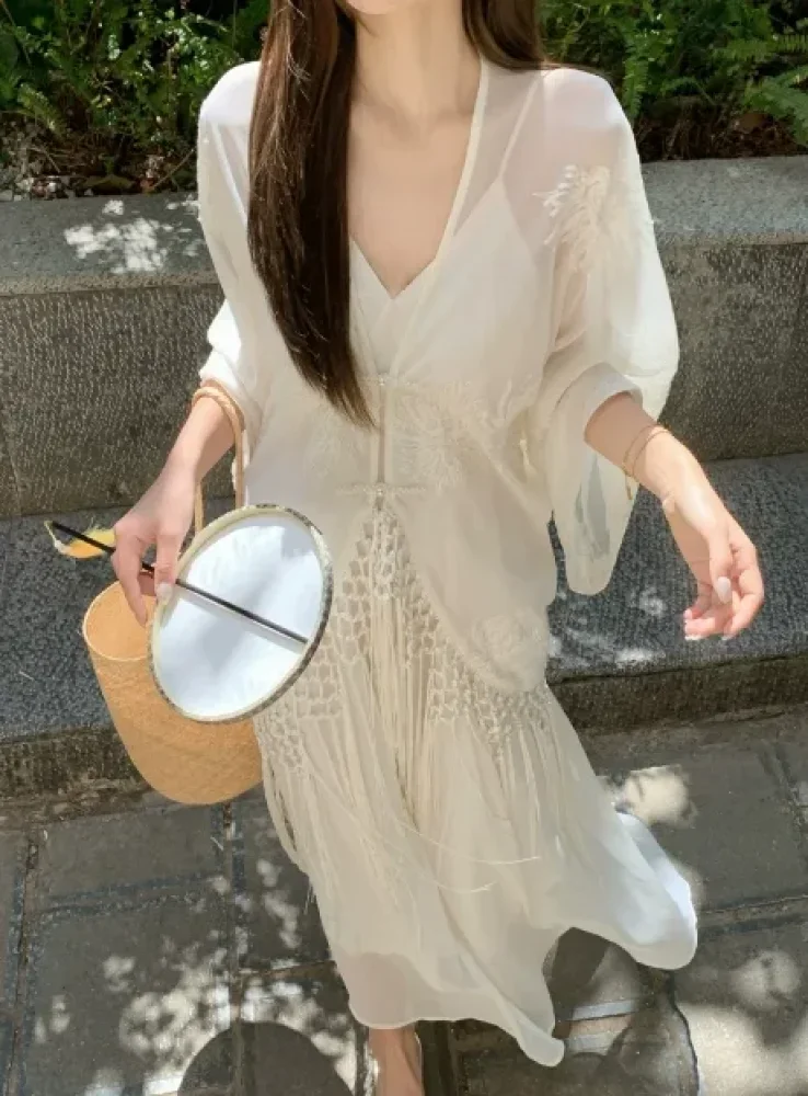 CHICMORE Gaun maxi lengan panjang model terbaru warna solid elegant