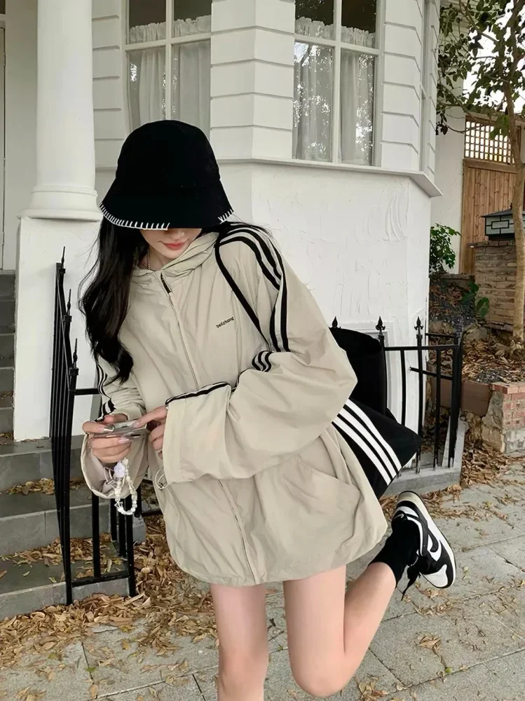 CHICMORE Jaket gaya longgar untuk wanita muda warna solid dengan kerah hooded