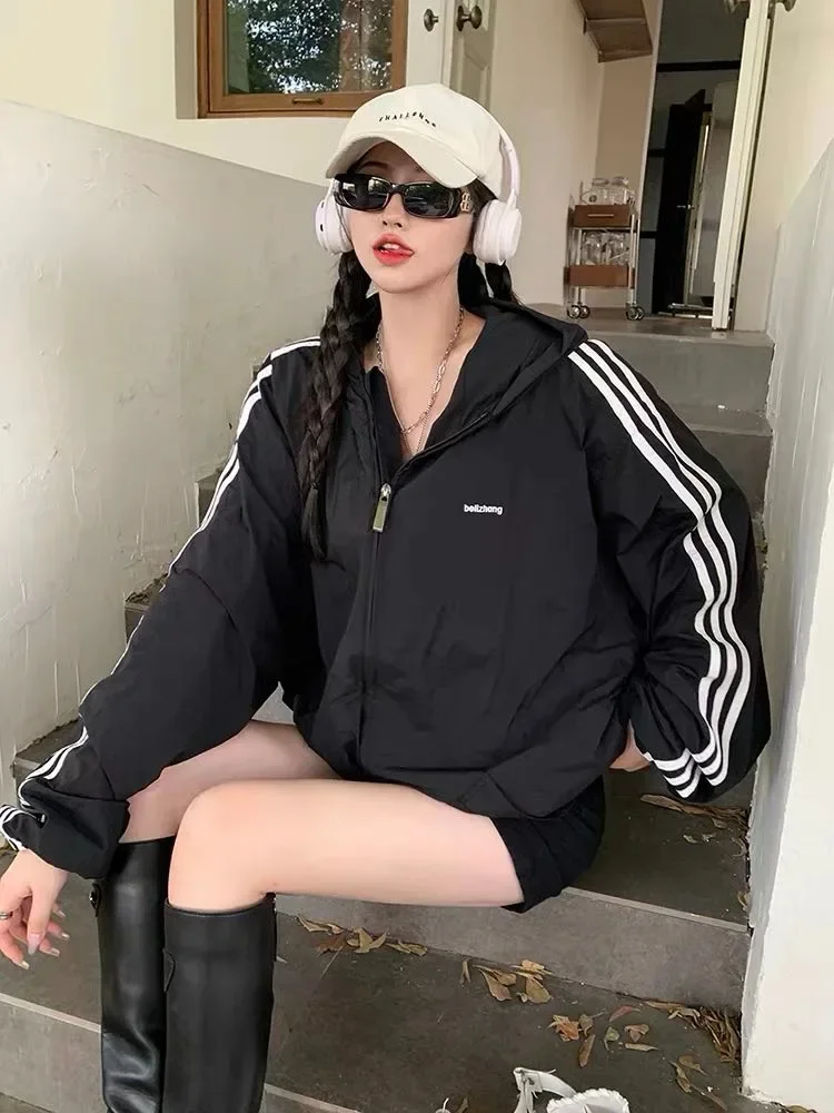 CHICMORE Jaket gaya longgar untuk wanita muda warna solid dengan kerah hooded