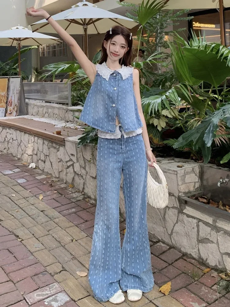 FADFAD Set rompi denim dengan panel renda dan celana berkaki lebar untuk wanita