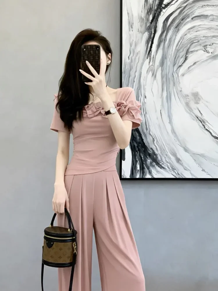 FADFAD Setelan dua potong dengan atasan lengan pendek dan celana gaya kekinian baru untuk wanita