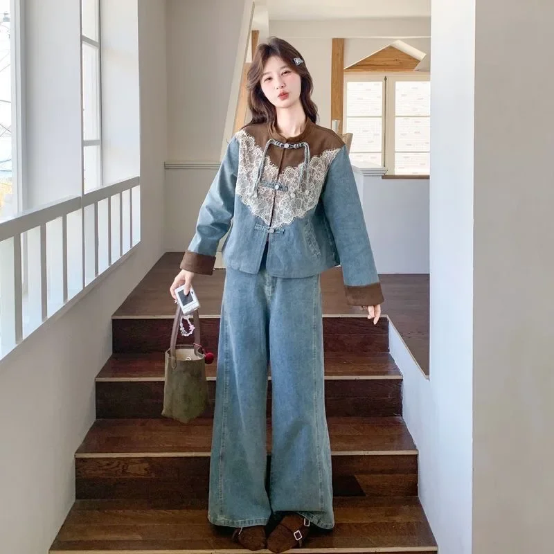FADFAD Set rompi denim dengan panel renda dan celana berkaki lebar untuk wanita