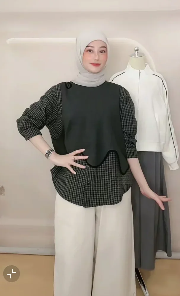 CHICMORE Atasan wanita model dua potong palsu dengan kerah polo kasual