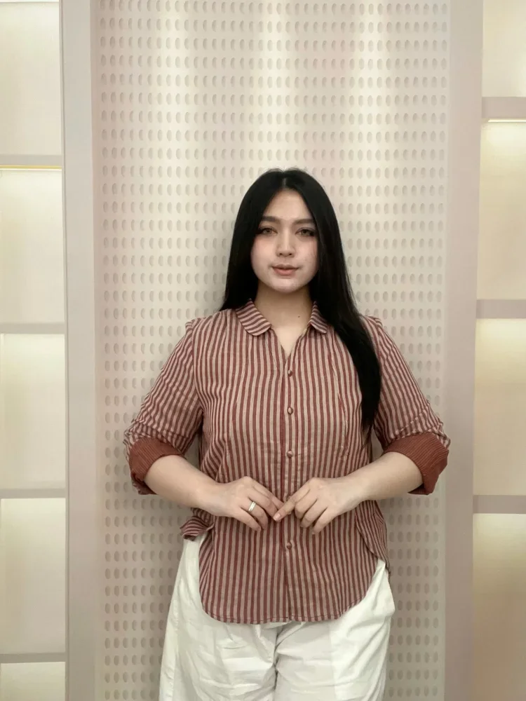 FADFAD Atasan kemeja retro mode baru pakaian wanita motif bergaris gaya kekinian