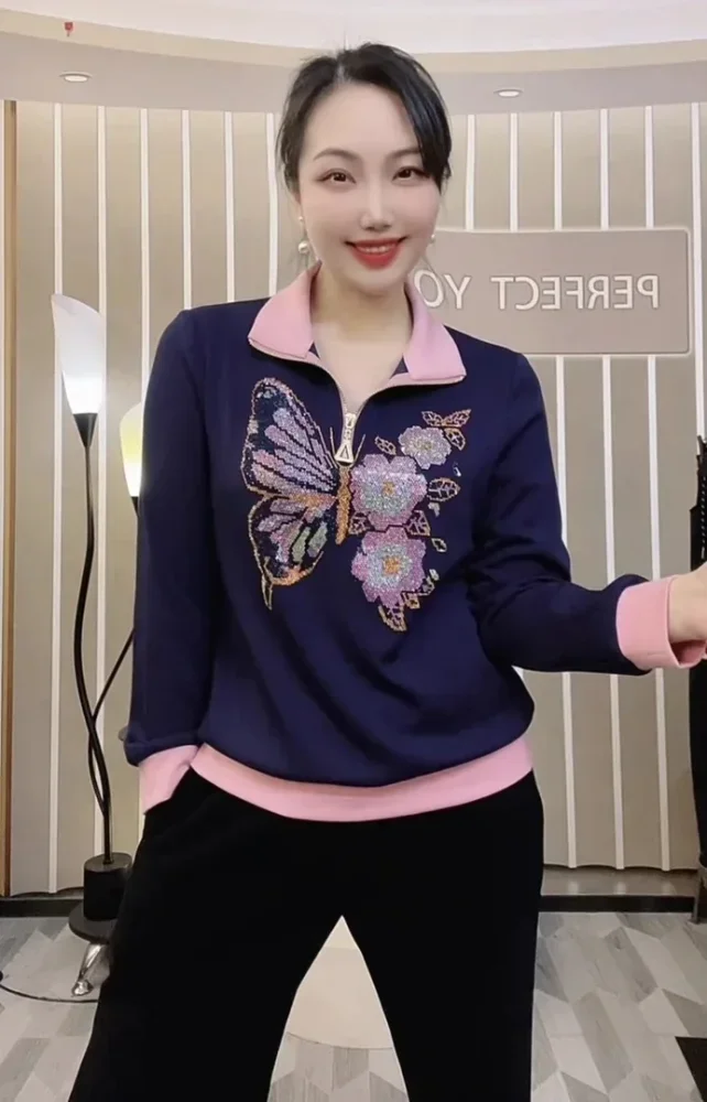 FADFAD Atasan wanita lengan panjang dengan half zipper dan motif kupu kupu lucu