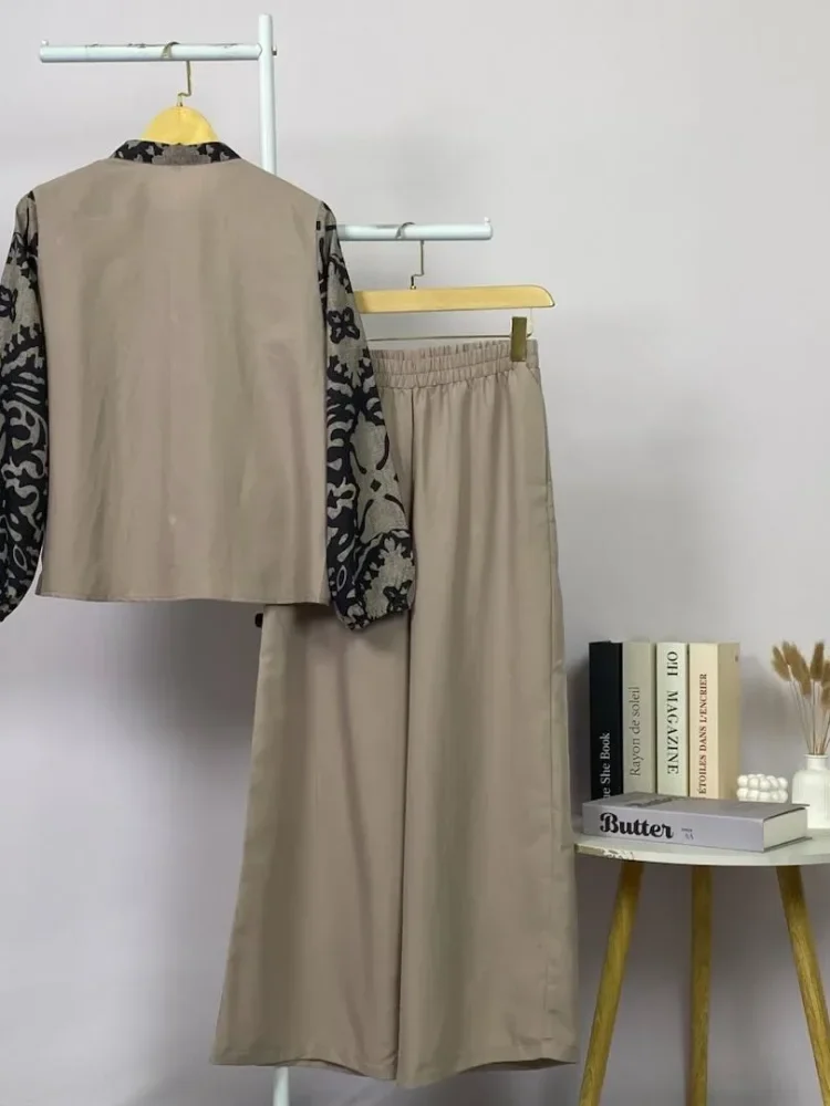 ASAYA Setelan wanita lengan panjang dengan kemeja dan celana panjang, menggunakan desain cetak patchwork dengan teknik offset printing
