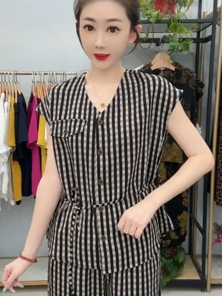 FADFAD Setelan dua potong modis atasan lengan pendek dengan celana panjang motif plaid
