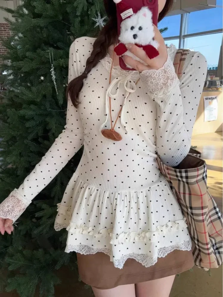 CHICMORE Atasan wanita dengan kerah v neck lengan panjang dengan motif polkadot kekinian ala korea