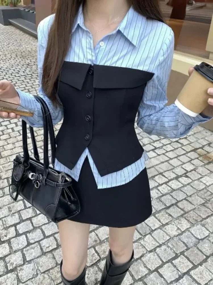 FADFAD Kemeja dua potong palsu motif garis garis dengan kerah polo dan lengan panjang