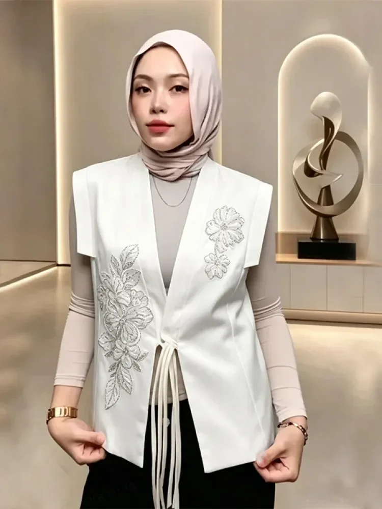 FADFAD Atasan wanita vest tanpa lengan model terbaru dengan aksen berumbai kekinian