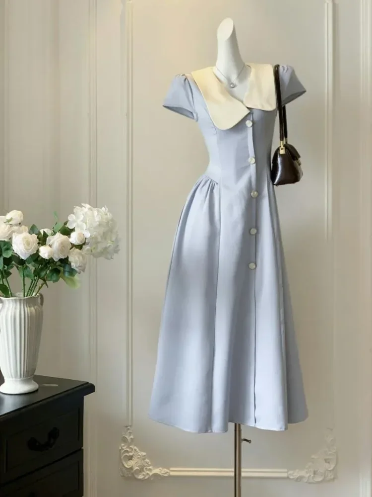 CHICMORE Dress wanita lengan pendek dengan kerah unik variasi kancing dan warna solid mode feminima