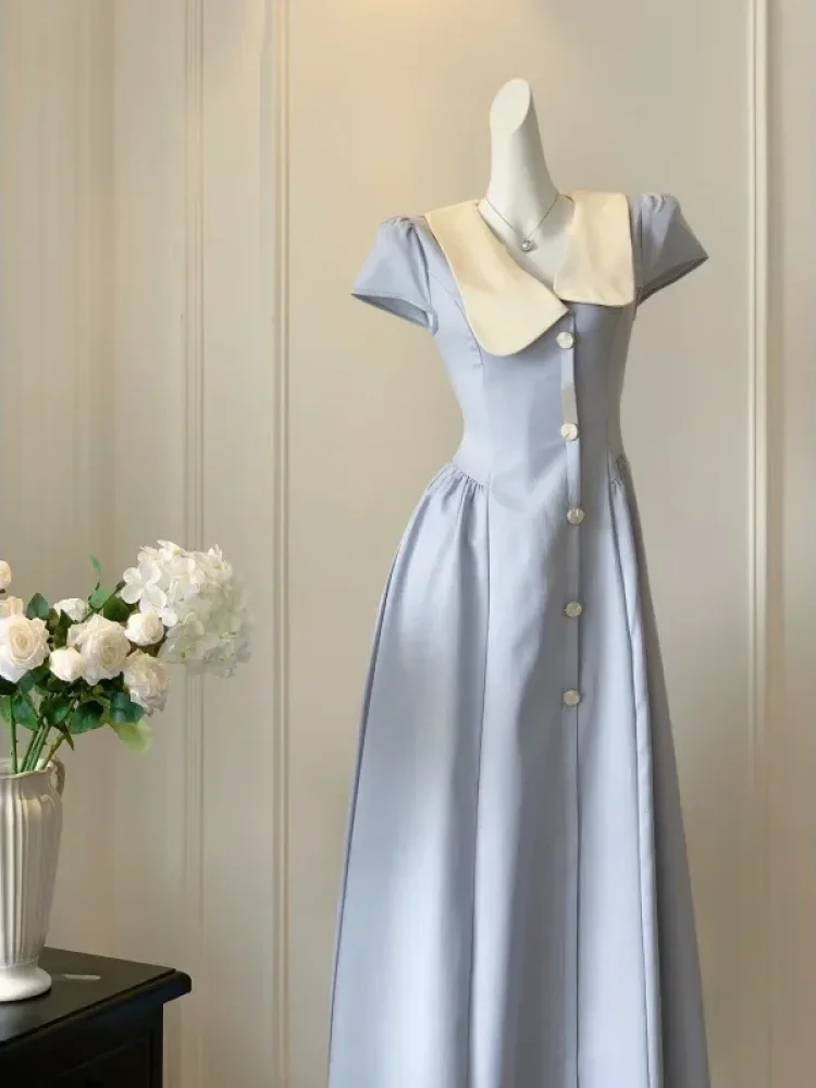 CHICMORE Dress wanita lengan pendek dengan kerah unik variasi kancing dan warna solid mode feminima