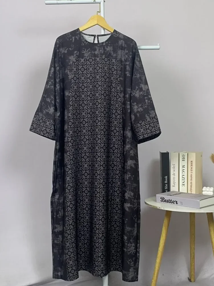 ASAYA Gaun berleher bulat dengan desain patchwork bermotif hijau,