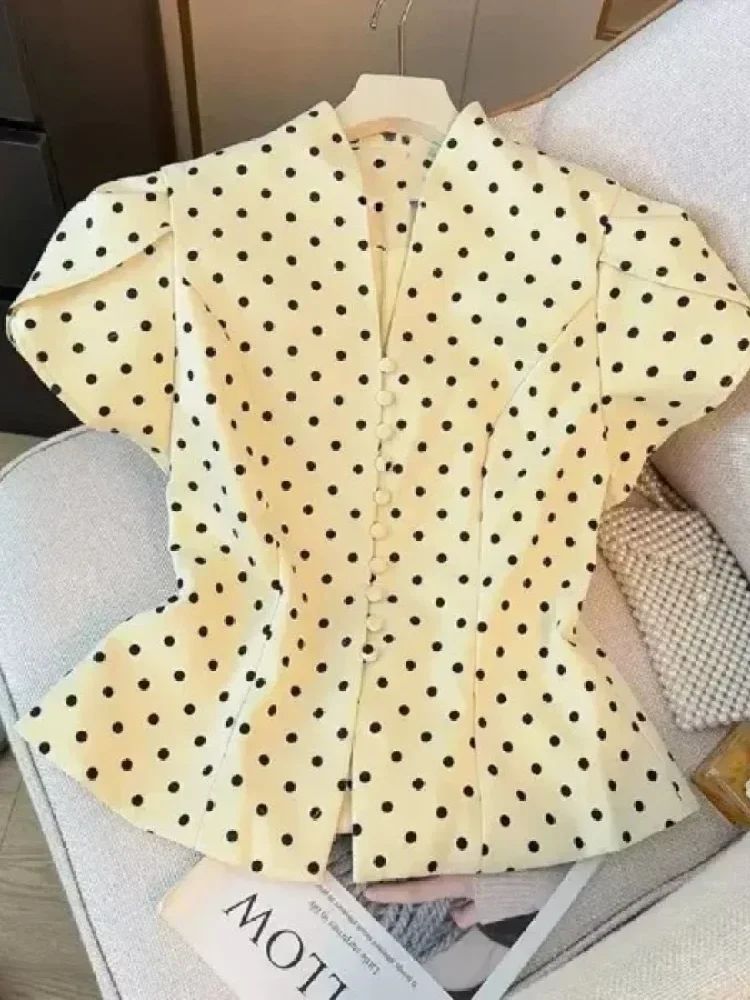 CHICMORE Atasan blouse wanita lengan pendek motif polkadot gaya feminine elegan
