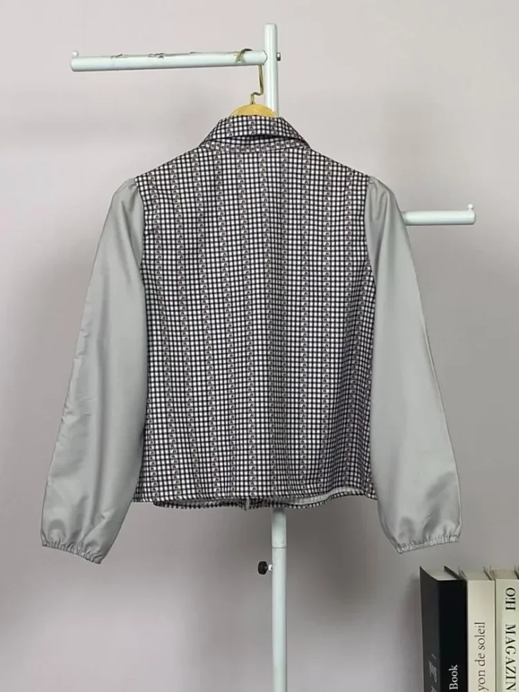 ASAYA Atasan wanita lengan panjang bermotif dengan gaya tiongkok modern, dilengkapi kancing simpul khas tiongkok buatan tangan.