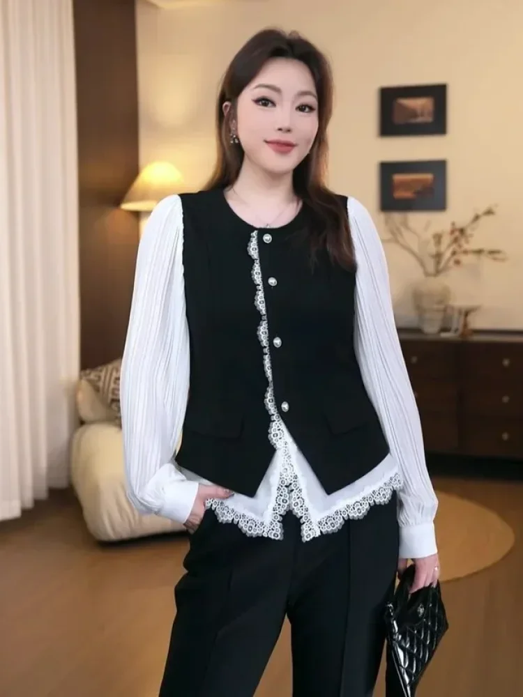FADFAD Atasan wanita desain retro two tone tepi renda elegan