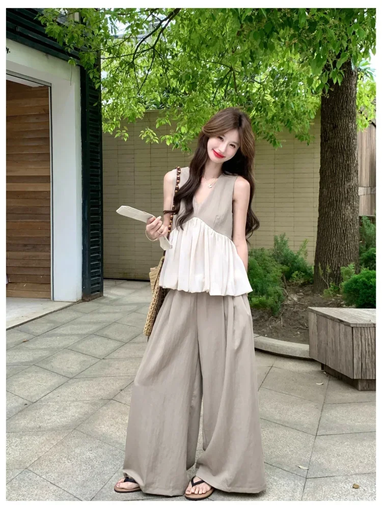 CHICMORE Setelan wanita kasual dengan blouse v-neck two tone + celana kulot