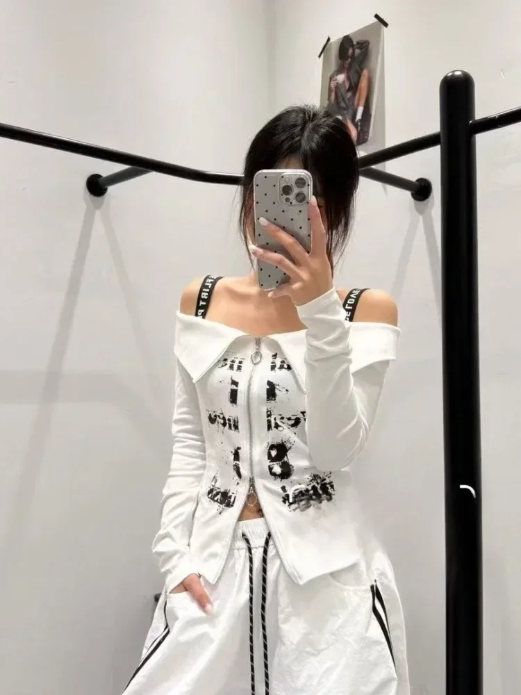 CHICMORE Atasan lengan panjang wanita dengan gaya strappy style gothic