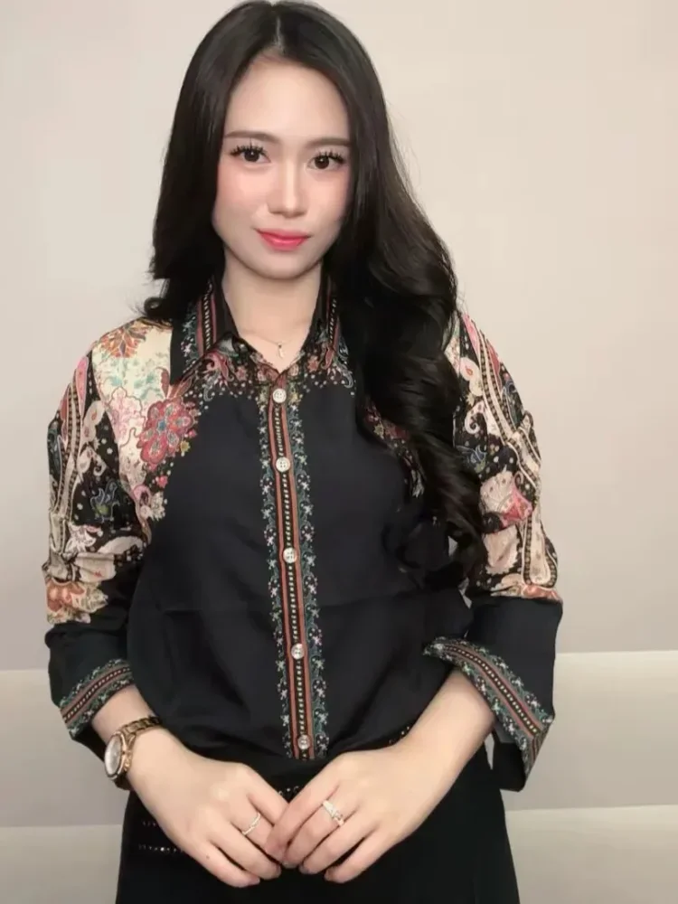 FADFAD Kemeja motif cetak baru dengan kerah polo dan lengan panjang wanita tempramen