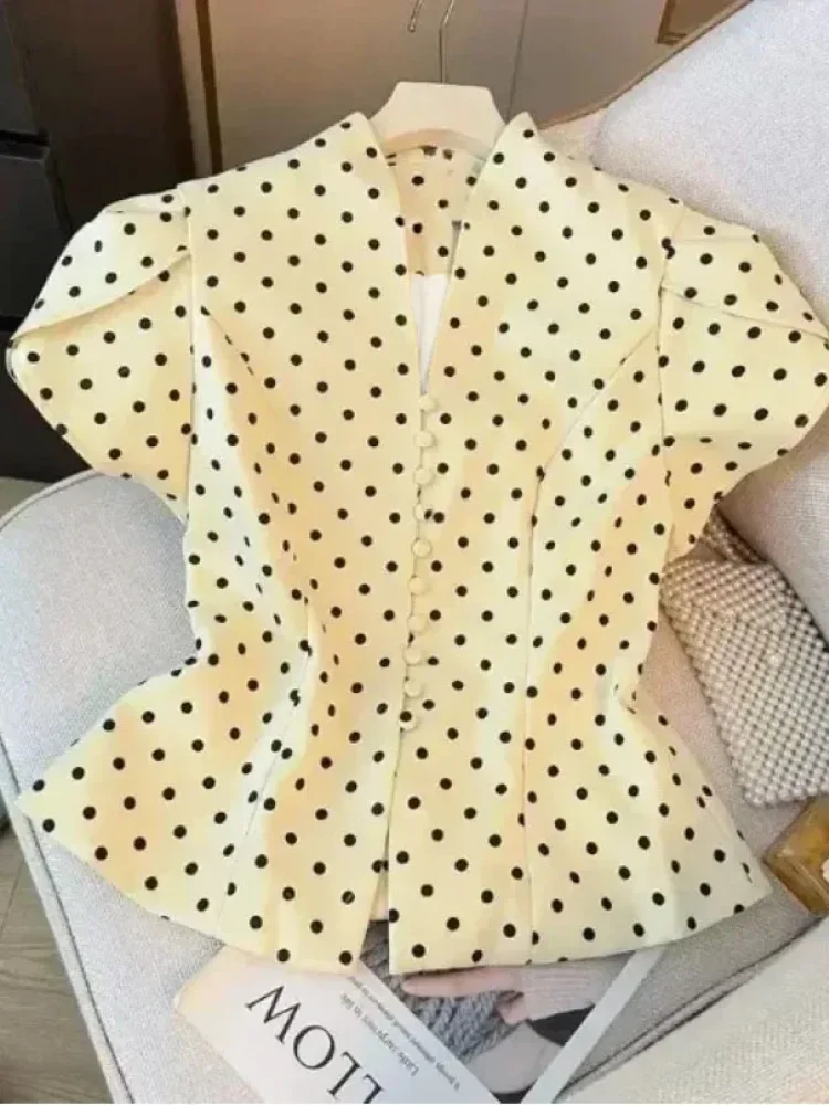 CHICMORE Atasan blouse wanita lengan pendek motif polkadot gaya feminine elegan