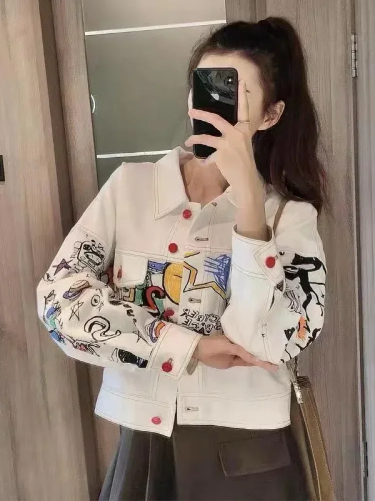 CHICMORE Kemeja model baru dengan motif cetak dan kancing aktif di bagian depan