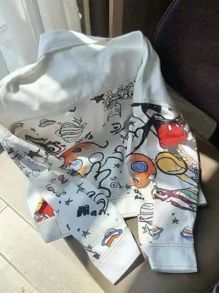 CHICMORE Kemeja model baru dengan motif cetak dan kancing aktif di bagian depan