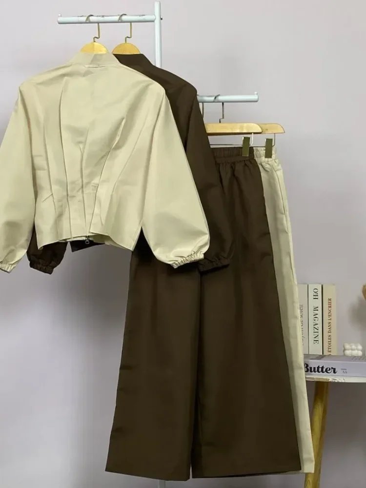 ASAYA Kemeja lengan panjang wanita model ritsleting, desain simpel, detail kerut mewah, dipadukan dengan celana panjang polos dari set yang sama